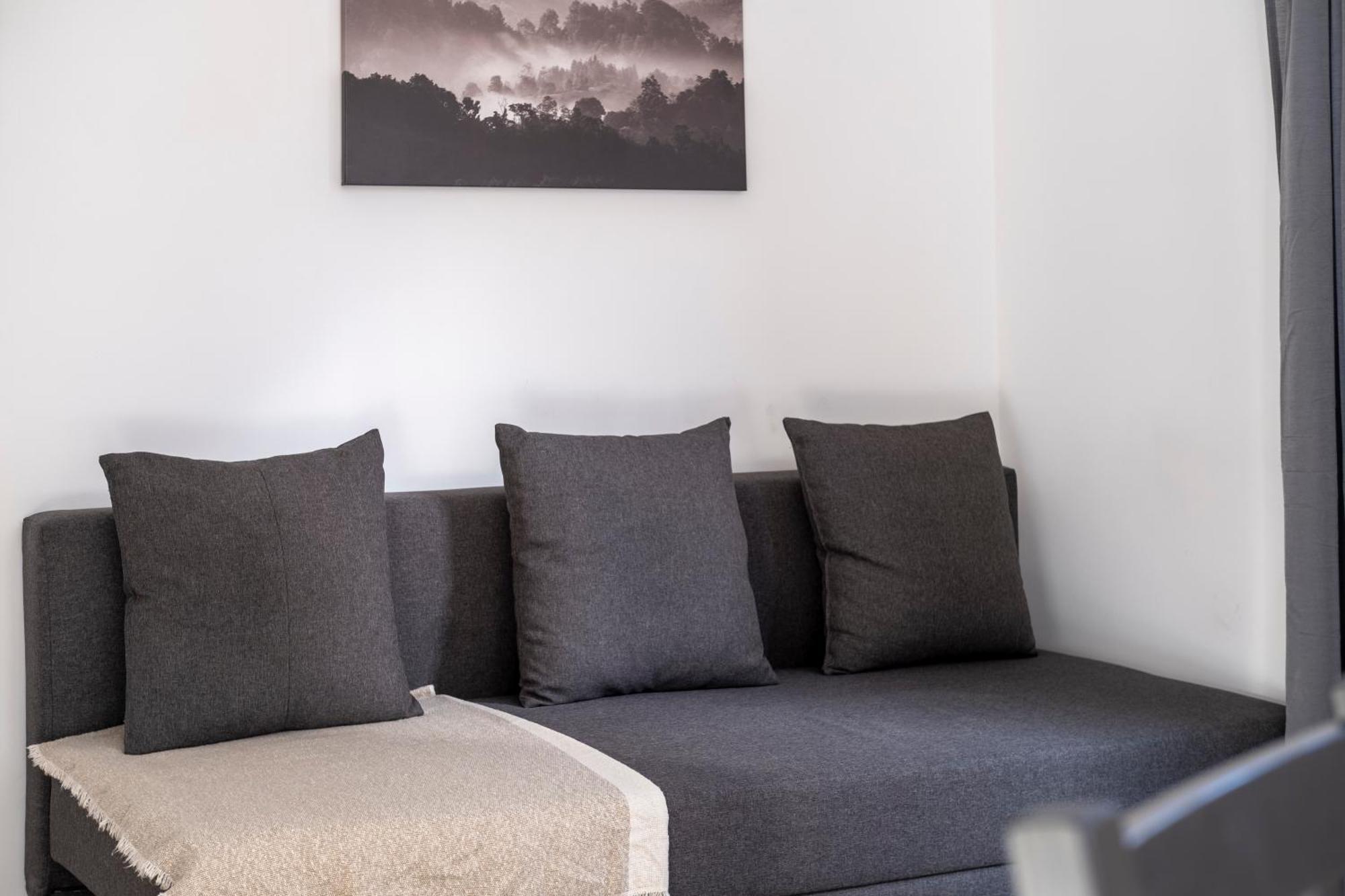 Centric Apartment Camp Nou 2 لوسبيتاليت دي يوبريغات المظهر الخارجي الصورة