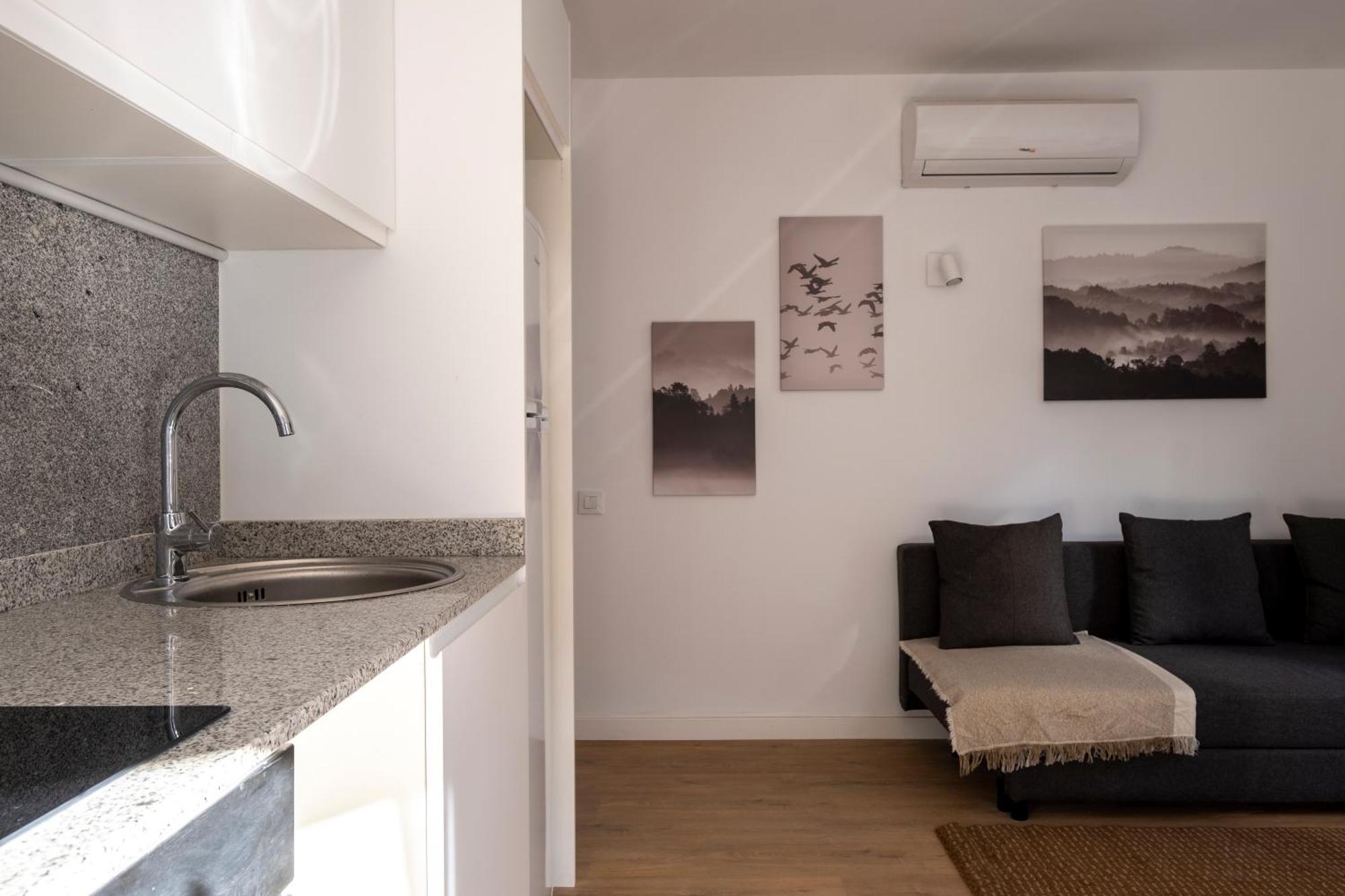 Centric Apartment Camp Nou 2 لوسبيتاليت دي يوبريغات المظهر الخارجي الصورة