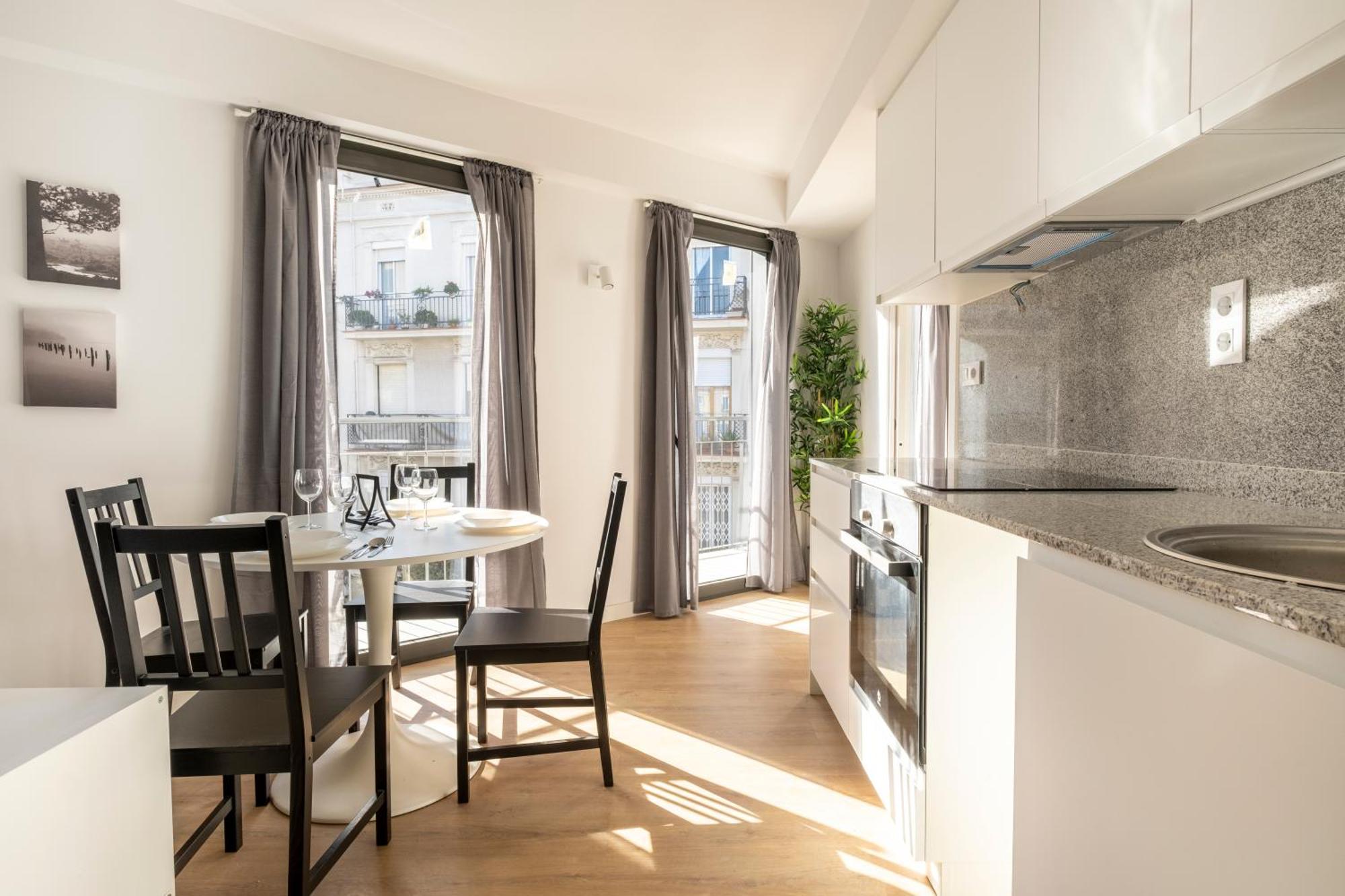 Centric Apartment Camp Nou 2 لوسبيتاليت دي يوبريغات المظهر الخارجي الصورة
